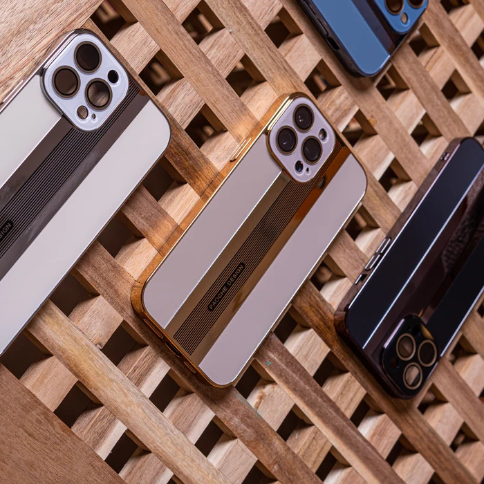 LIMITED EDITION PROCHE GLASS CASE IPHONE 13/14 SERIES